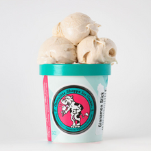 Load image into Gallery viewer, Our all natural, tantalizing spicy-yet-smooth cinnamon flavored ice cream.