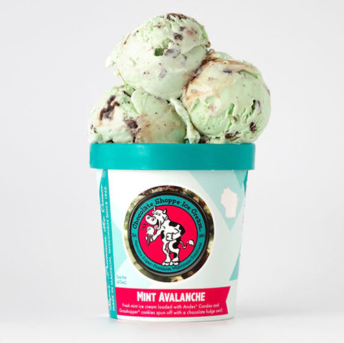 Mint Avalanche takes it to the next level as a fresh, crisp mint ice cream brimming with whole grasshopper cookies, crushed Andes candies, and a melty chocolate swirl.